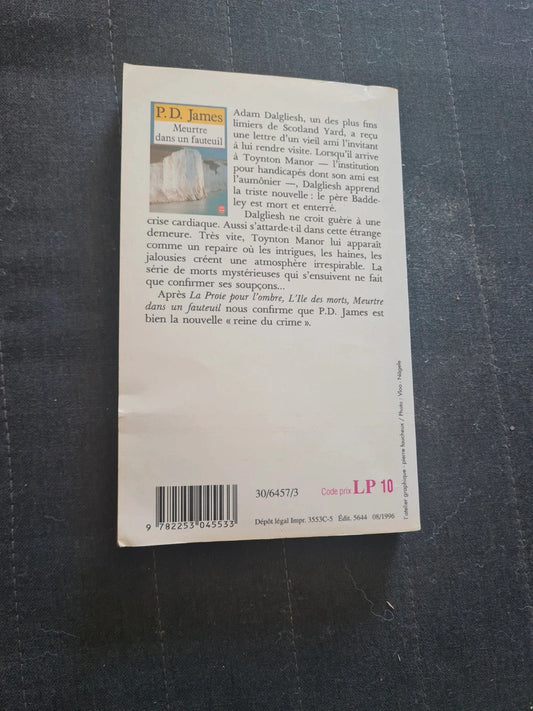 Meurtre dans un fauteuil, Phyllis Dorothy James