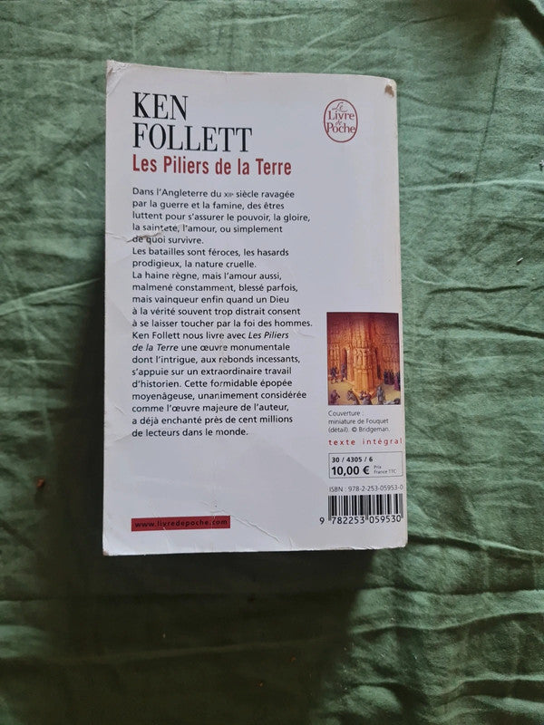 Les piliers de la Terre , Ken Follett