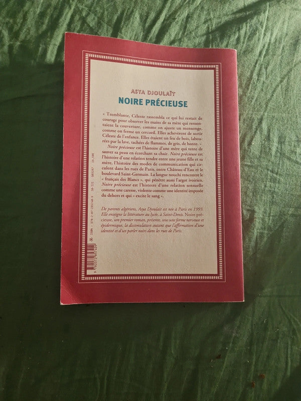 Noire précieuse, Asya Djoulait