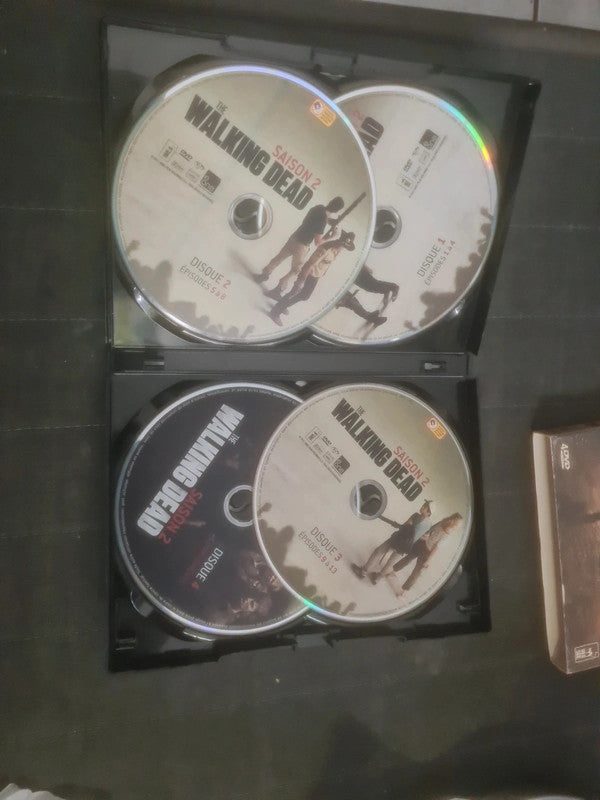 The Walking Dead l'intégrale de la saison 2 version non censurée