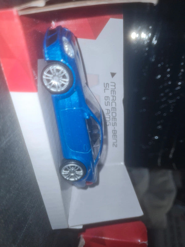 Mercedes SL 65 amg bleu 1/43 métal mondo Motors
