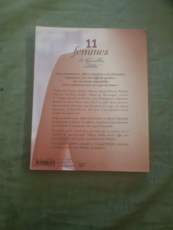 11 femmes , 11 Nouvelles inédites