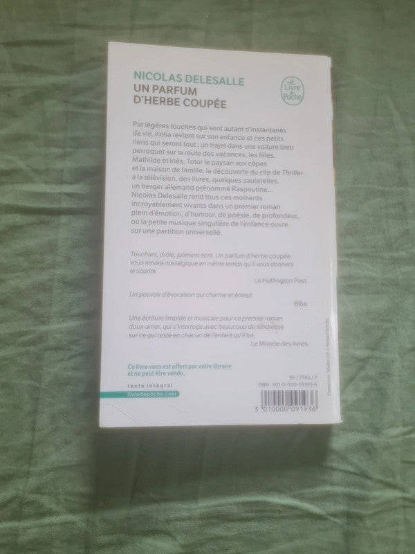 Livre occasion – Un parfum d'herbe coupée, Nicolas Delesalle