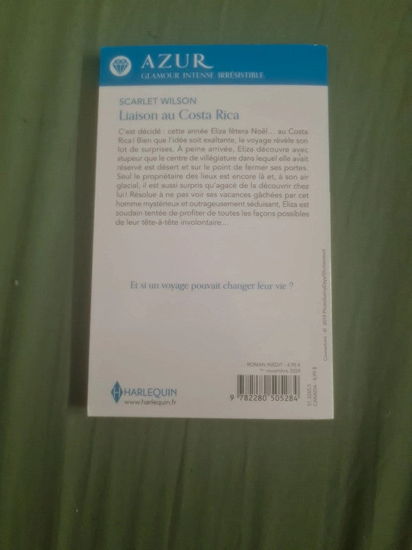 Liaison au Costa Rica , Scarlet Wilson
