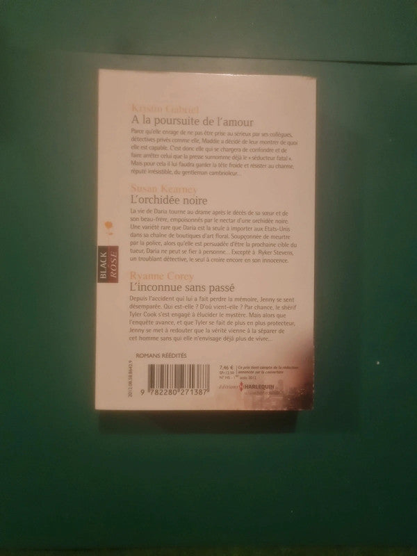 Livre occasion – A la poursuite de l'amour , L'orchidée noire , L'inconnue sans passé