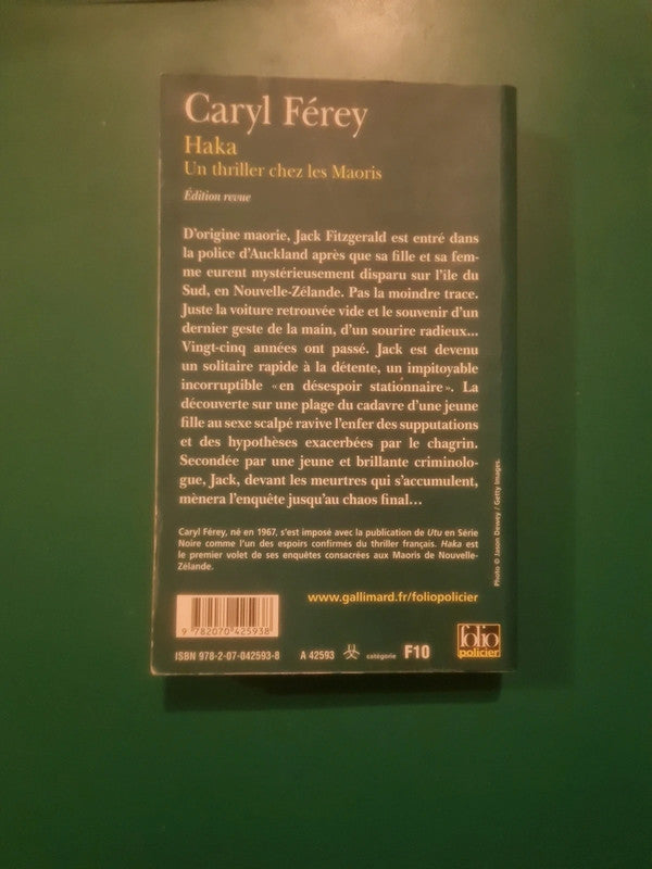 Caryl Férey : Haka ,
Un thriller chez les Maoris