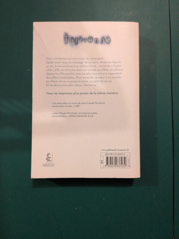 Terrienne , Jean Claude Mourlevat