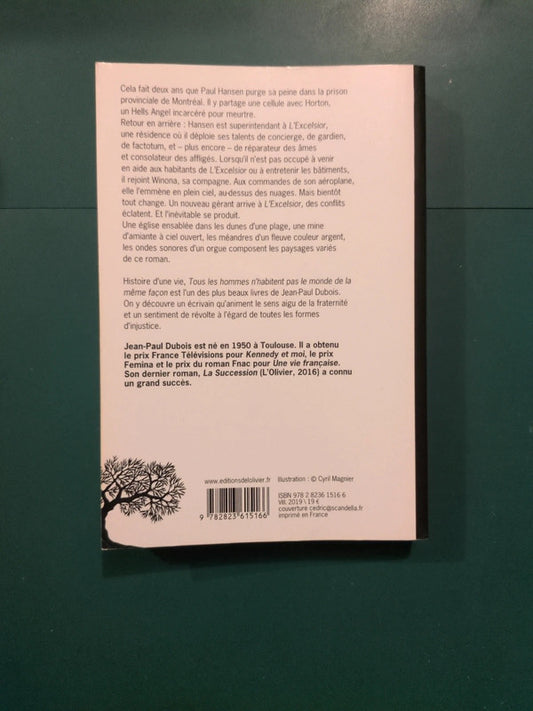 Used book – Tous Les Hommes N'habitent Pas Le Monde De La Même Façon (All Men Do Not Live in the World in the Same Way), Jean-Paul Dubois