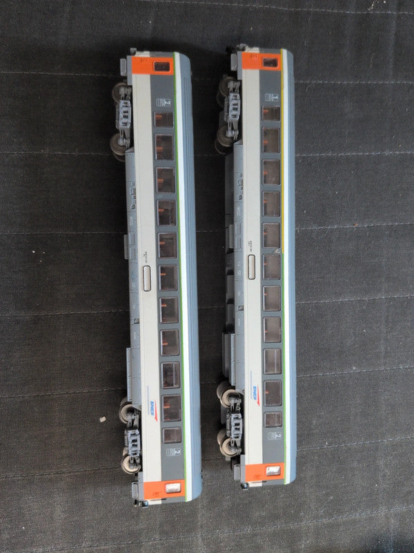 Piko H0 1/87 Voiture Voyageur Corail de seconde classe , SNCF.