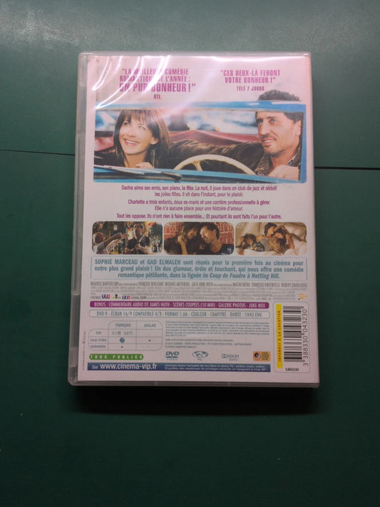 Dvd Un bonheur n'arrive jamais seul , 3388330043230