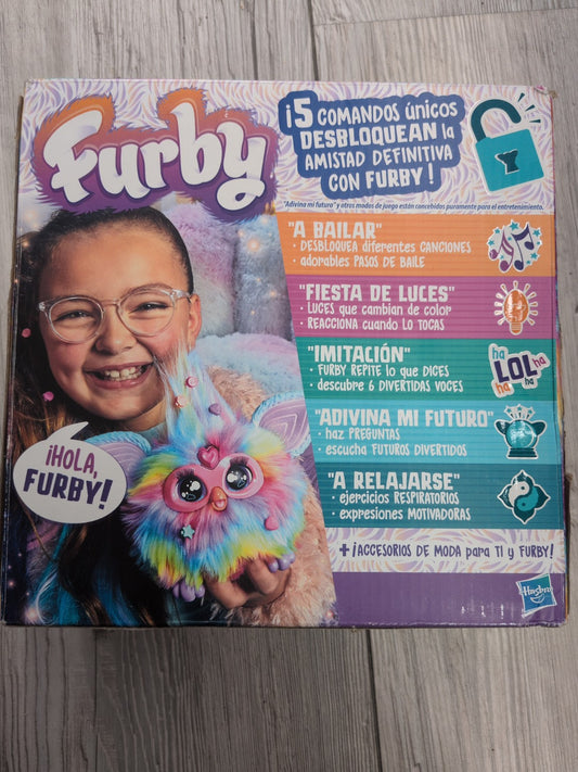 Furby Hasbro F8900 jouet interactif dos boîte fonctions espagnol