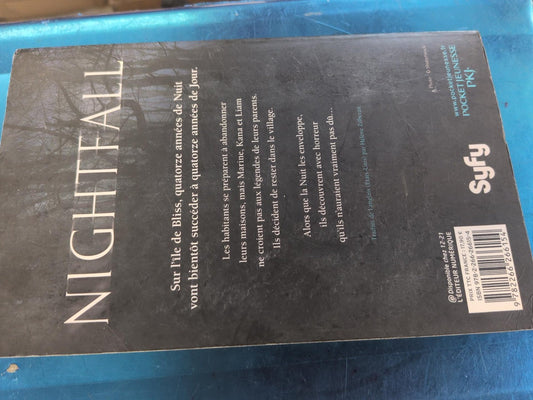 Nightfall de Jake Halpern et Peter Kujawinski – quatrième de couverture