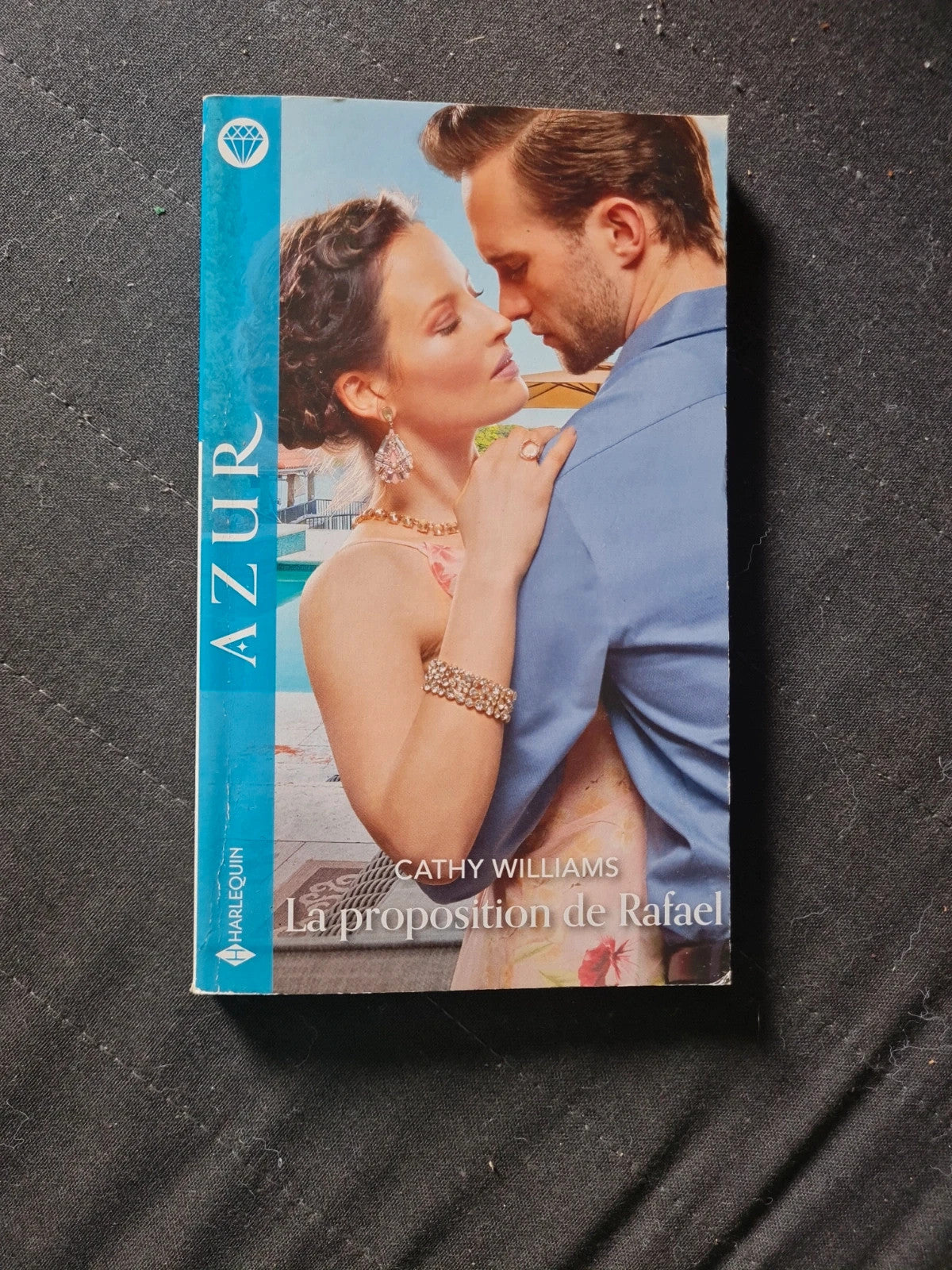 La proposition de Rafael, Cathy Williams