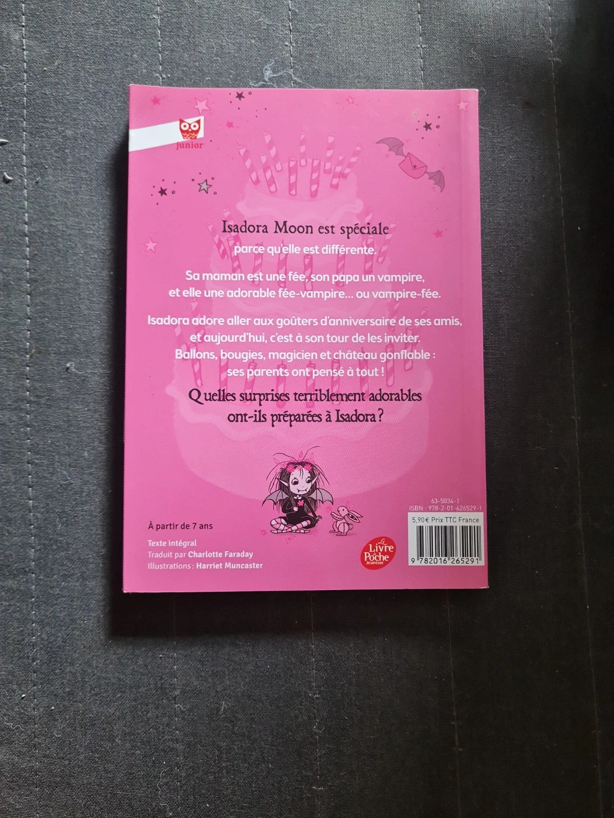 Isadora Moon fête son anniversaire, Harriet Muncaster, Charlotte Faraday