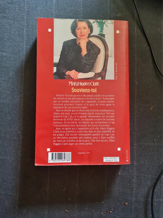 Souviens-toi
Par Mary Higgins Clark, Anne Damour (Traduction)