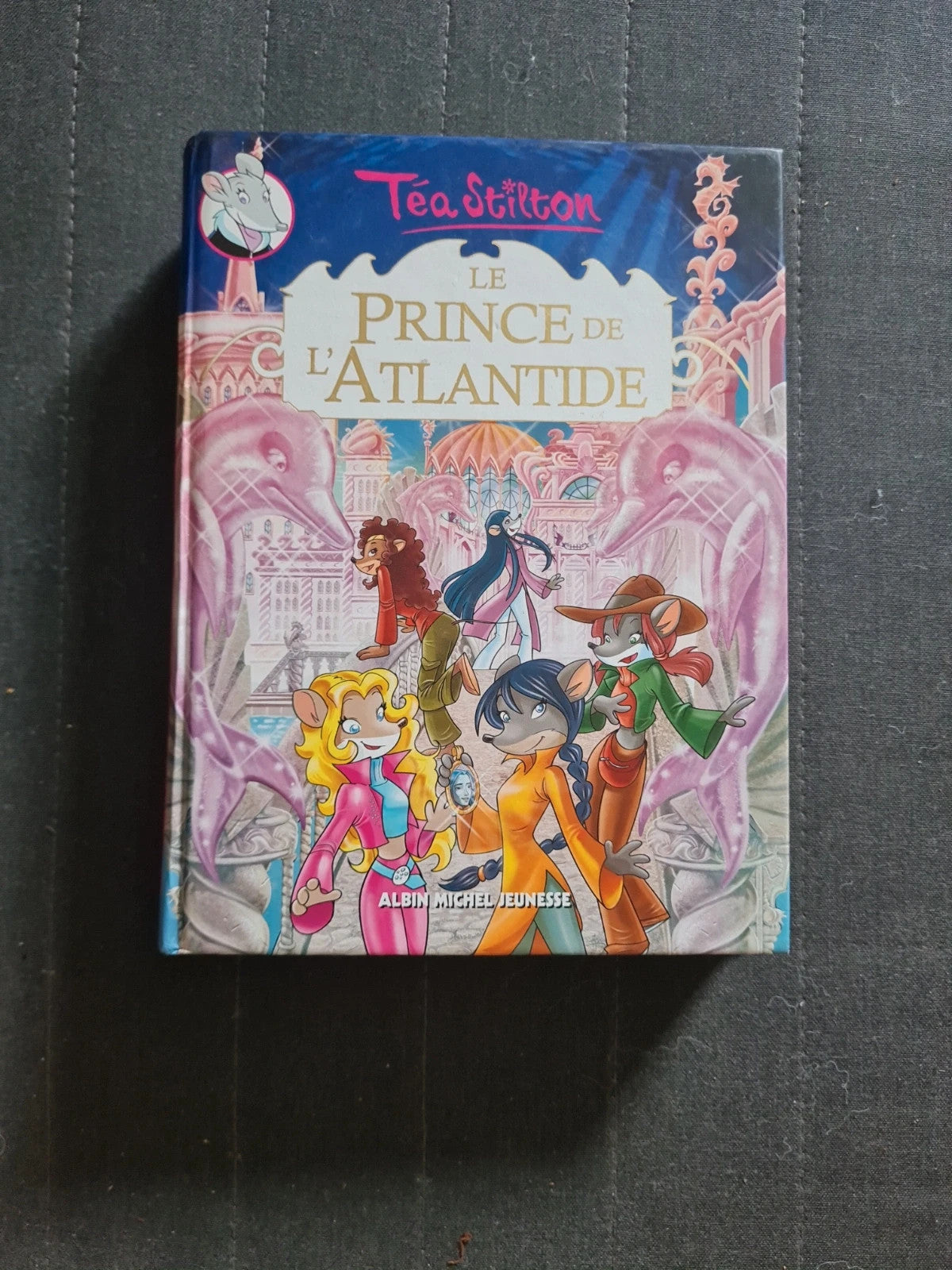 Le Prince de l'Atlantide, Téa Stilton, Lilli Plumedesouris