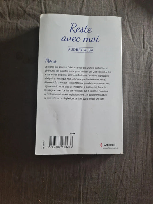 Reste avec moi , Audrey Alba