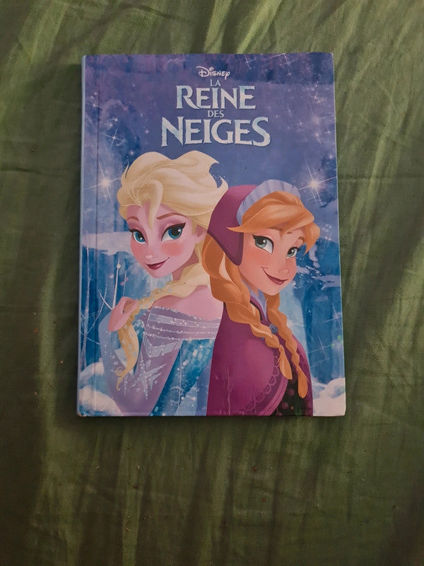 La reine des neiges Disney,  hachette poche