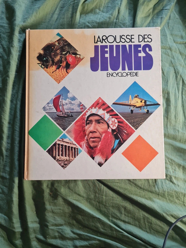 Larousse des jeunes encyclopédie tome 1