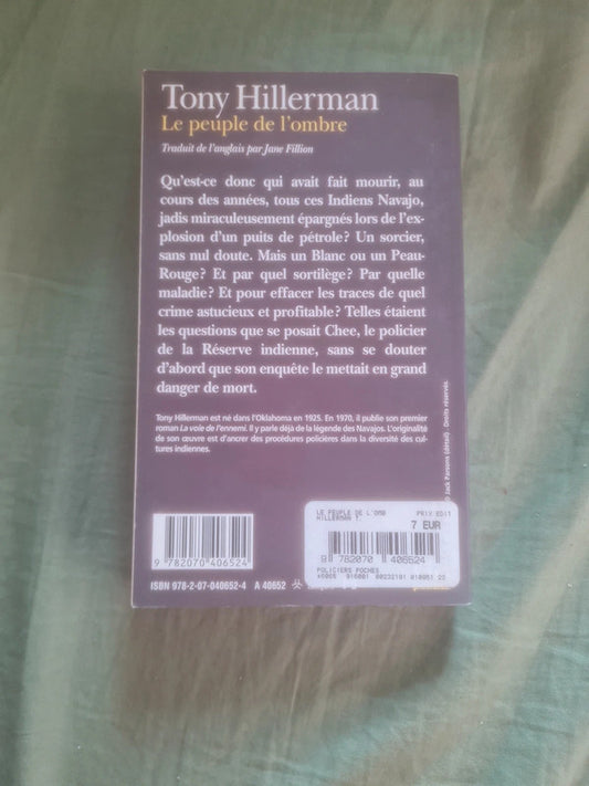 Le peuple de l'ombre, Tony Hillerman