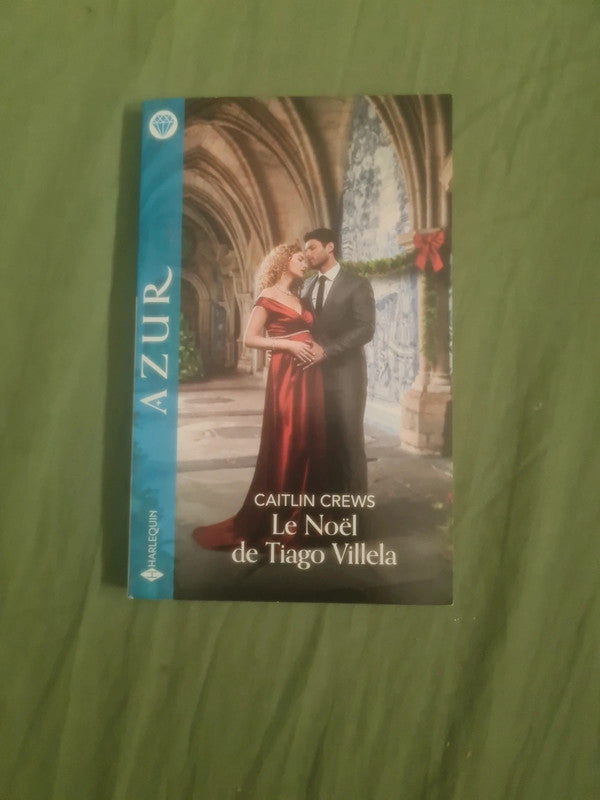 Le Noël de Tiago Villela , Caitlin Crews