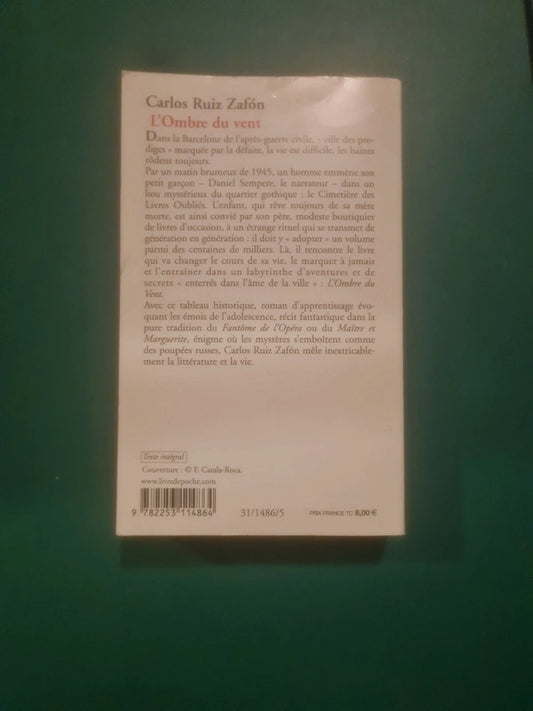 Carlos Ruiz Zafón :
L'Ombre du vent
