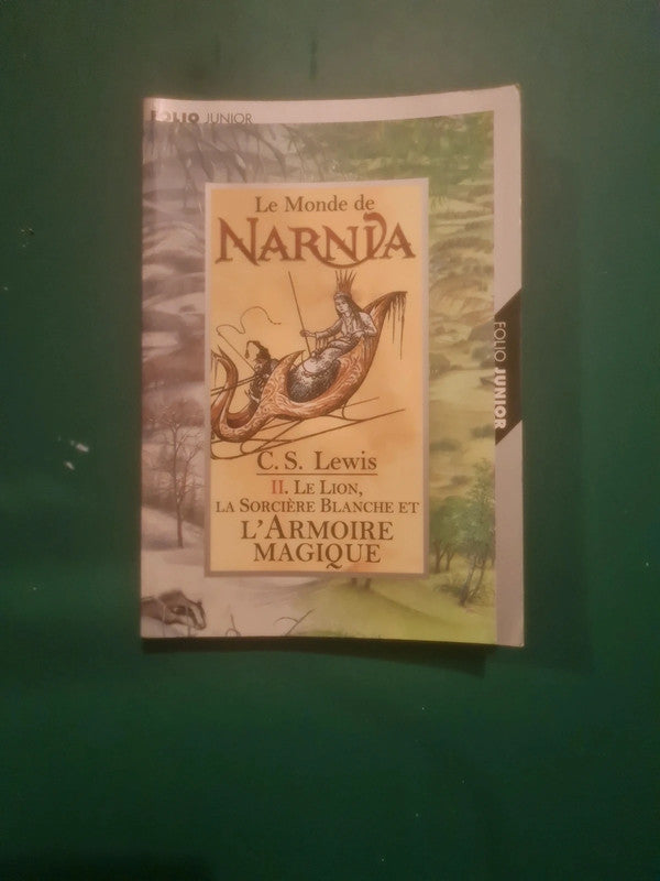 Le monde de Narnia,  le lion , la sorcière blanche et l'armoire magique