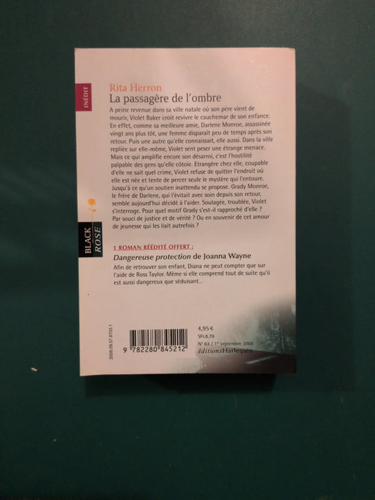 Rita Herron
, La passagère de l'ombre , Dangereuse protection , Joanna Wayne