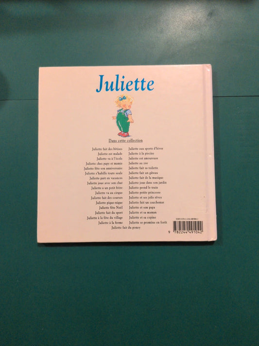 Juliette chez papy et mamie