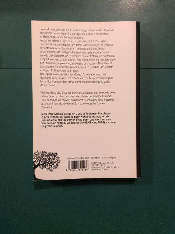 Used book – Tous Les Hommes N'habitent Pas Le Monde De La Même Façon (All Men Do Not Live in the World in the Same Way), Jean-Paul Dubois