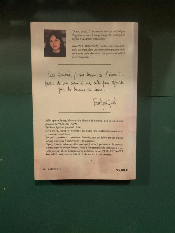 Violeurs d'âme , Evelyne Vignal