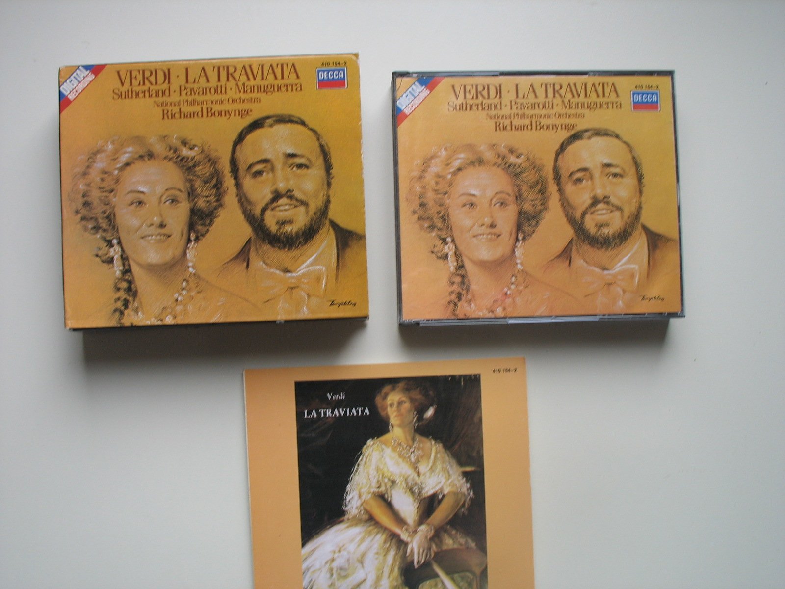 Verdi: La Traviata, Giuseppe Verdi, Richard Bonynge, Joan Sutherland, Luciano Pavarotti, Matteo Manuguerra, Della Jones, National Philharmonic Orchestra