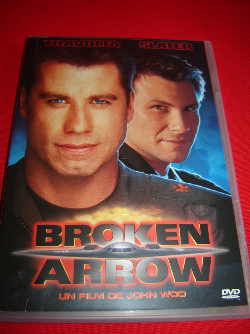 Broken Arrow (1996), AI SA KE · A XI MO FU ， WU HONG QIAO ， SU JU HAN ， LIN ZI XIN YI