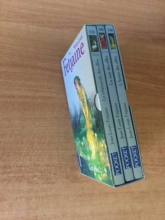 La Trilogie des elfes : Le Crépuscule des elfes - La Nuit des elfes - L'Heure des elfes (coffret de 3 volumes) cover image