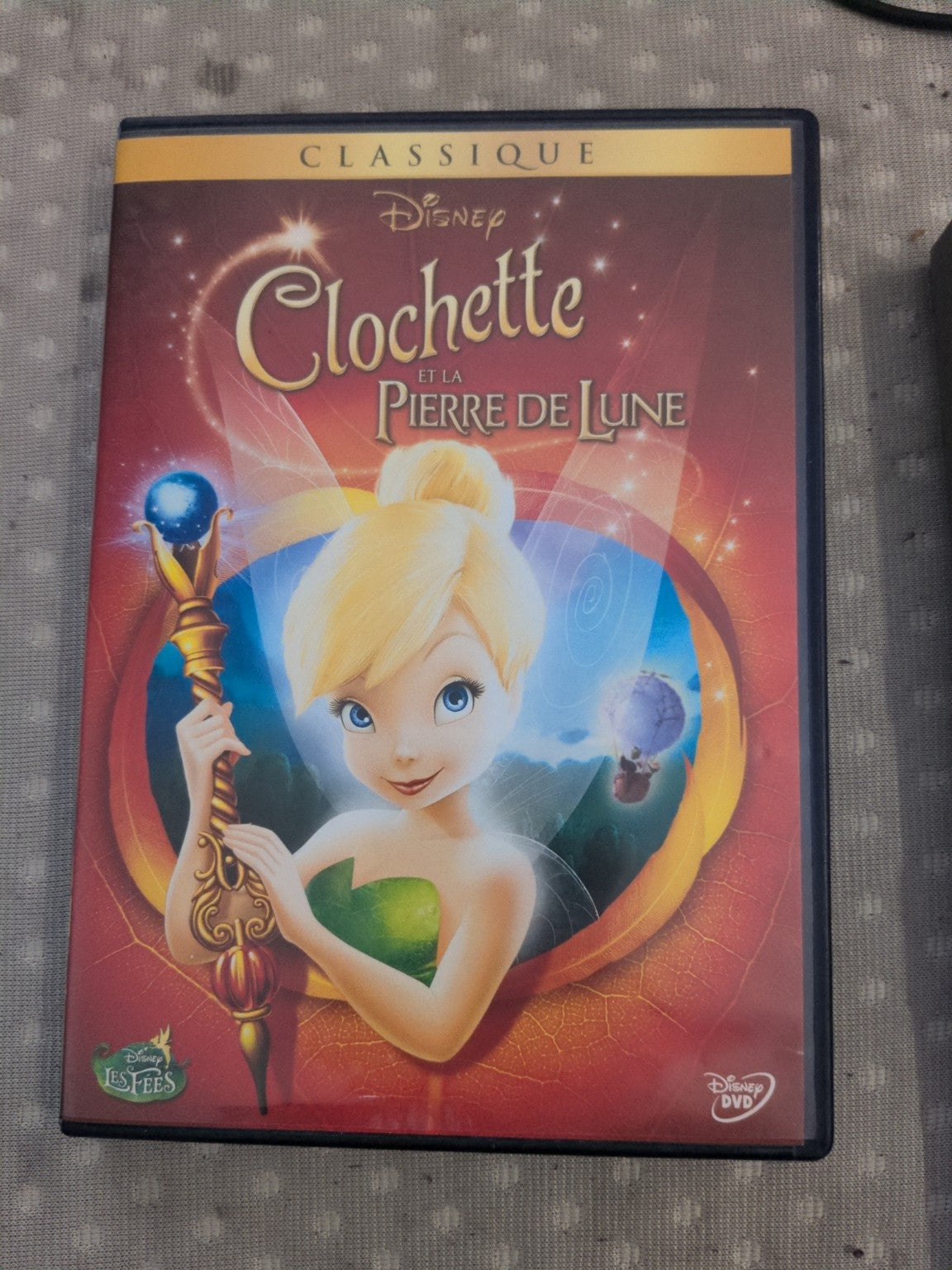 DVD Clochette et la Pierre de Lune - Disney - face avant