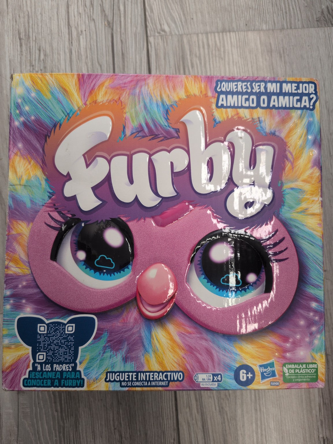 Furby Hasbro F8900 jouet interactif face boîte