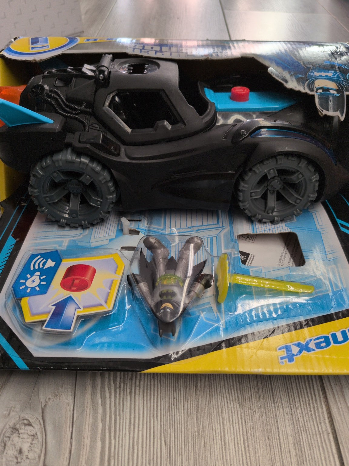Imaginext Batmobile détail boîte