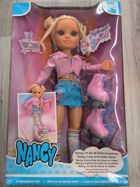 Nancy Roller Dance - poupée en boîte face avant