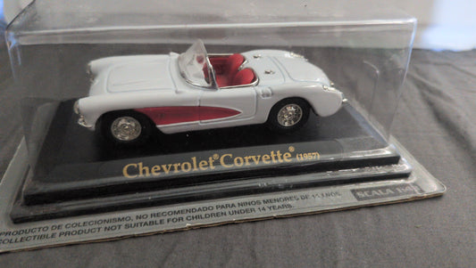 Chevrolet Corvette (1957) – Miniature 1/43 Blanche & Rouge – Cabriolet Vintage
